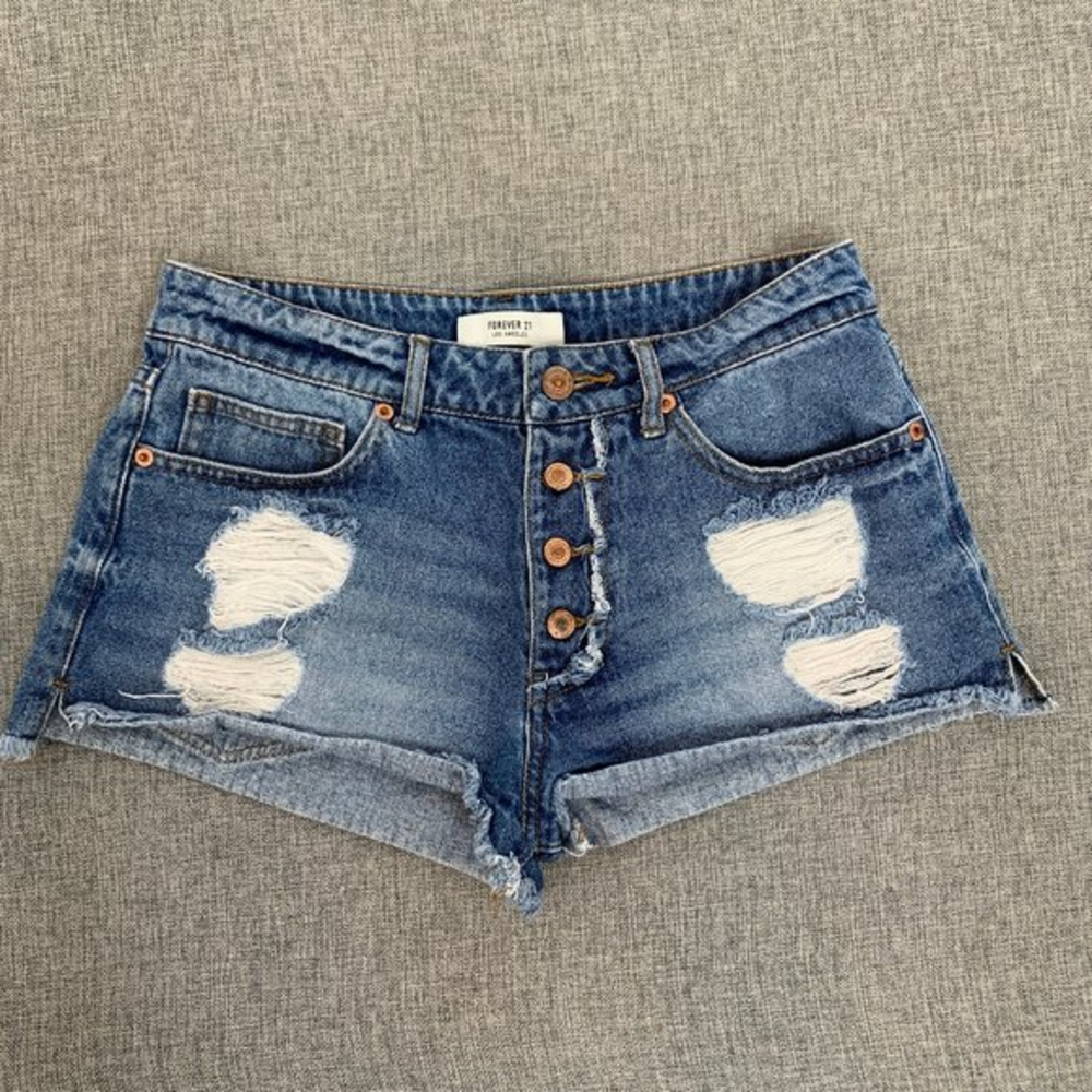 Forever 21 Denim Booty Shorts 4 Buttons Mid Rise Distressed Size 26 Cotton Jeans